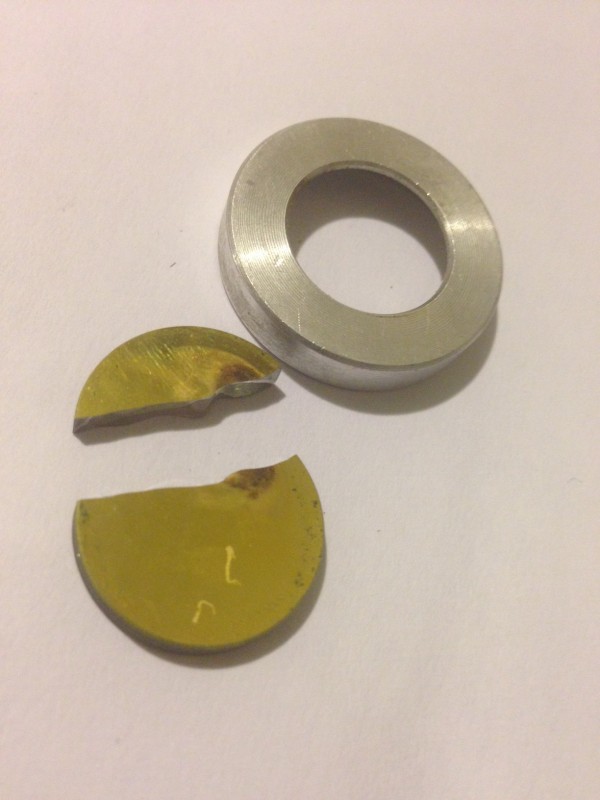 brokenlens.JPG (320.32 KiB) Viewed 2257 times brokenlens.JPG